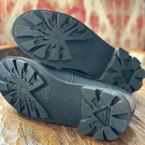 BRAND NEW - John Fluevog Women’s 7TH HEAVEN CAPELLAN Black Wingtip Shoe - Sz 7.5 - Picture 10 of 11